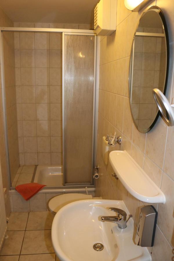 Stadthotel Brandenburger Hof Neuruppin Εξωτερικό φωτογραφία
