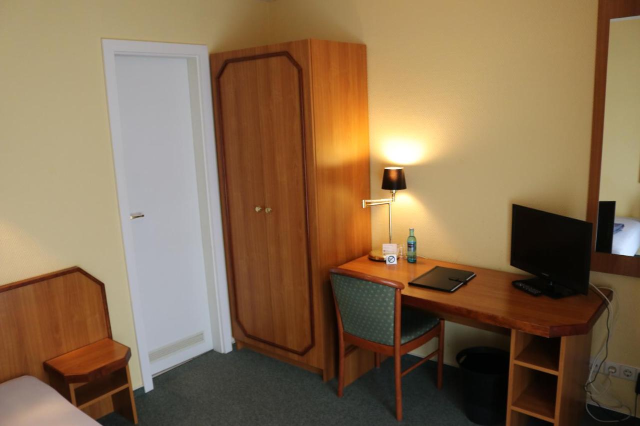 Stadthotel Brandenburger Hof Neuruppin Εξωτερικό φωτογραφία